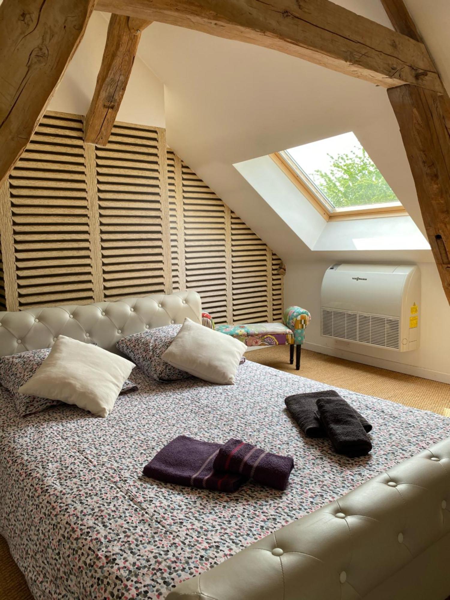 Maison Izaro Précy-Saint-Martin Exteriör bild